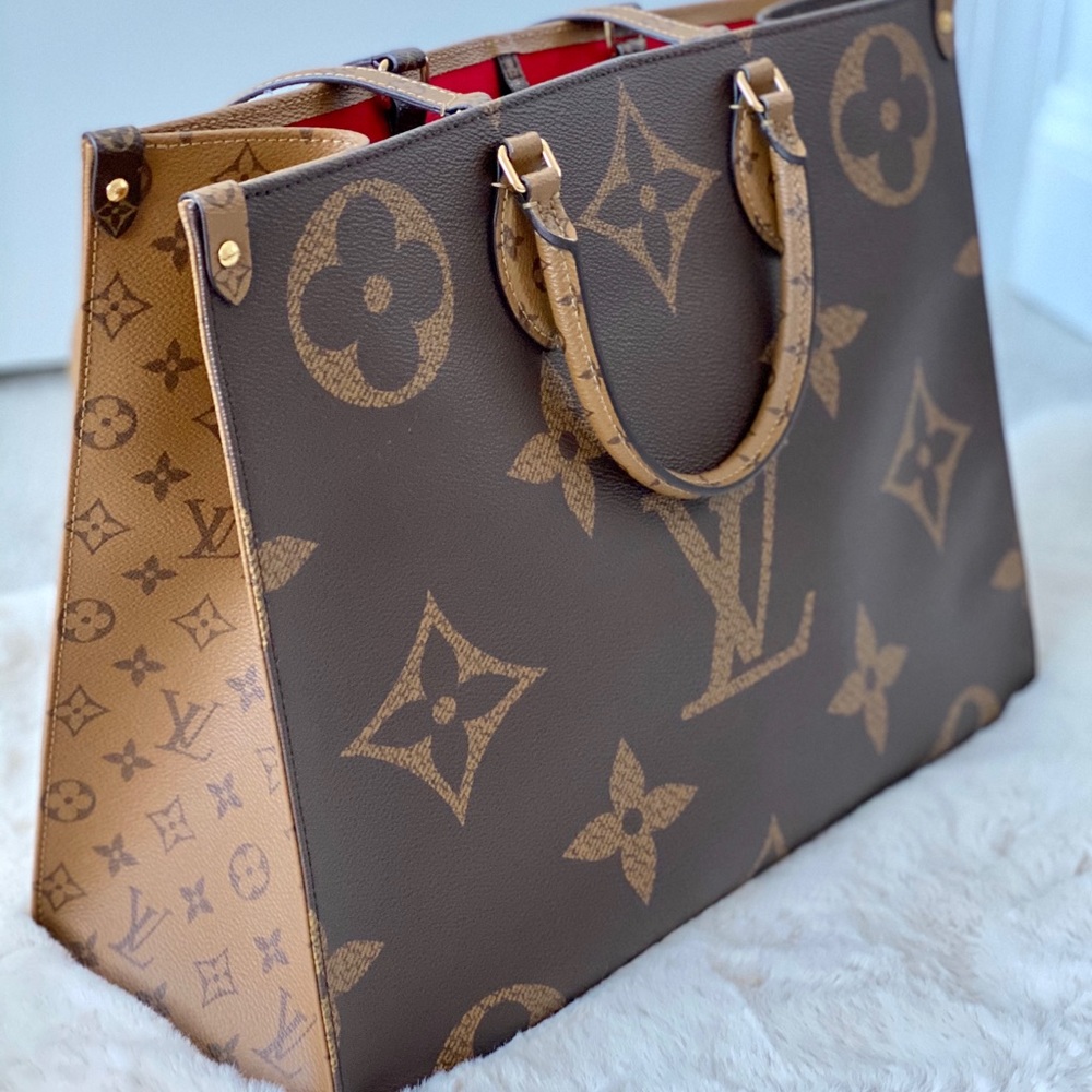 Louis Vuitton On The Go GM Tote (Price Firm)